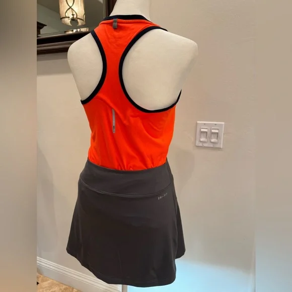 🎾NIKE-Tennis skirt and tank 🎾 - Picture 4 of 9